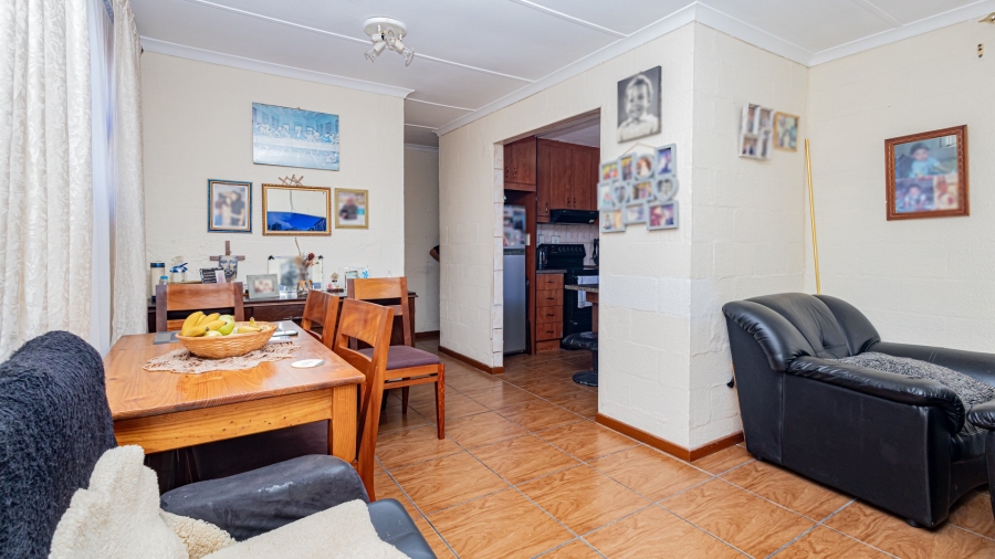 3 Bedroom Property for Sale in Westridge Western Cape